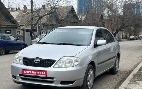 Toyota Corolla, 2004 год, 620 000 рублей, 3 фотография