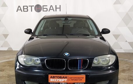 BMW 1 серия, 2008 год, 649 000 рублей, 2 фотография