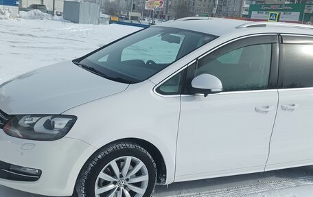 Volkswagen Sharan II, 2012 год, 1 400 000 рублей, 2 фотография