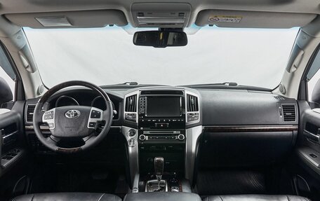 Toyota Land Cruiser 200, 2013 год, 4 788 000 рублей, 9 фотография