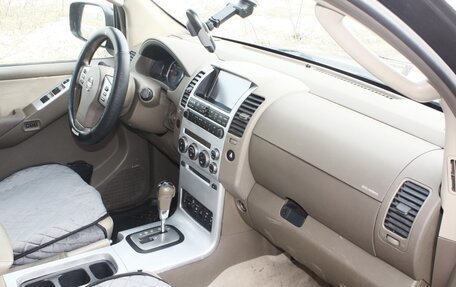 Nissan Pathfinder, 2007 год, 1 210 000 рублей, 2 фотография