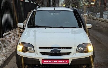 Chevrolet Niva I рестайлинг, 2017 год, 899 000 рублей, 5 фотография