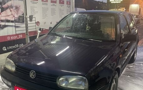 Volkswagen Golf III, 1992 год, 320 000 рублей, 2 фотография