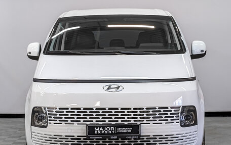 Hyundai Staria, 2022 год, 4 990 000 рублей, 2 фотография