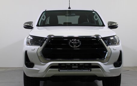 Toyota Hilux VIII, 2023 год, 7 600 000 рублей, 2 фотография