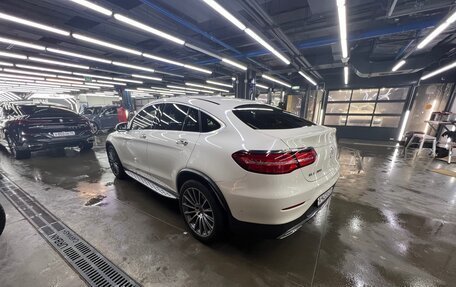 Mercedes-Benz GLC, 2019 год, 6 000 000 рублей, 4 фотография