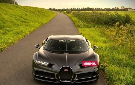 Bugatti Chiron, 2021 год, 430 000 000 рублей, 5 фотография