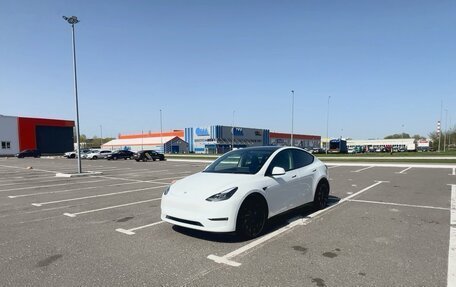 Tesla Model Y I, 2023 год, 5 350 000 рублей, 4 фотография