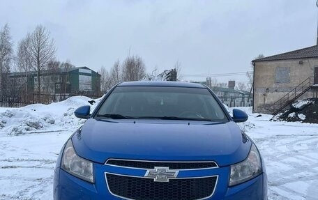 Chevrolet Cruze II, 2011 год, 820 000 рублей, 2 фотография
