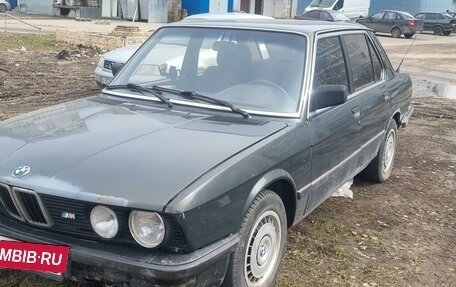 BMW 5 серия, 1986 год, 100 000 рублей, 3 фотография