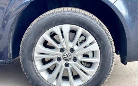 Volkswagen Caravelle T6 рестайлинг, 2020 год, 5 560 000 рублей, 5 фотография