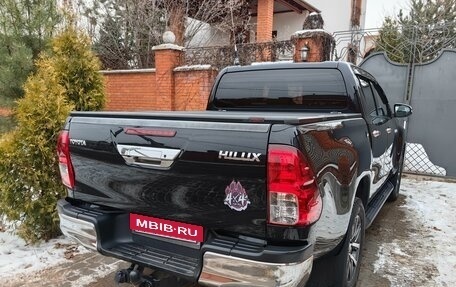 Toyota Hilux VIII, 2016 год, 3 400 000 рублей, 2 фотография
