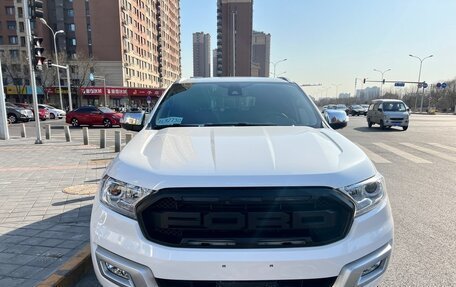 Ford Everest II, 2019 год, 3 275 000 рублей, 2 фотография