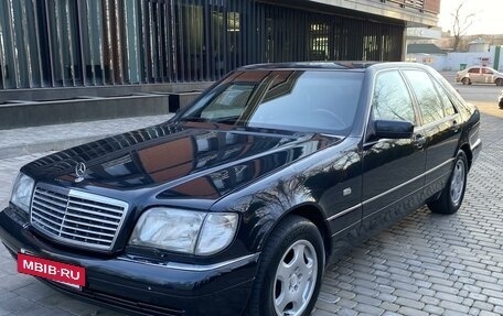 Mercedes-Benz S-Класс, 1996 год, 850 000 рублей, 2 фотография