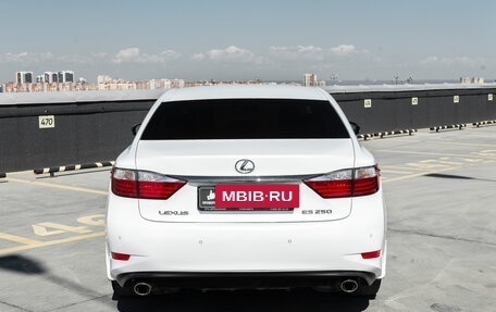 Lexus ES VII, 2015 год, 2 409 000 рублей, 6 фотография
