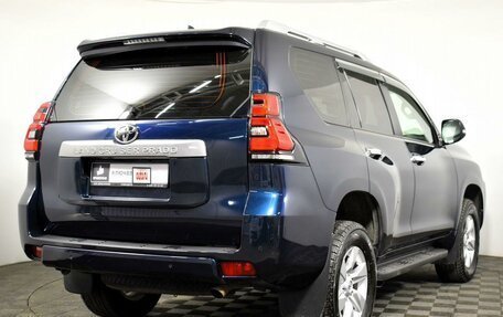 Toyota Land Cruiser Prado 150 рестайлинг 2, 2021 год, 5 240 000 рублей, 4 фотография