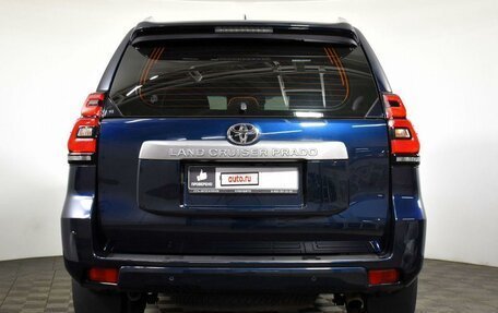 Toyota Land Cruiser Prado 150 рестайлинг 2, 2021 год, 5 240 000 рублей, 5 фотография