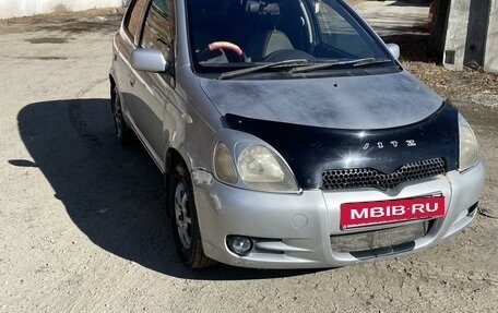 Toyota Vitz, 2000 год, 350 000 рублей, 2 фотография
