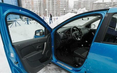 Renault Logan II, 2022 год, 1 340 000 рублей, 6 фотография