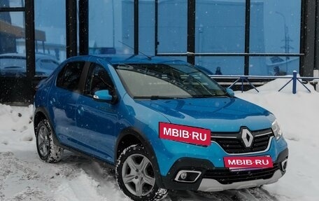 Renault Logan II, 2022 год, 1 340 000 рублей, 5 фотография