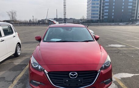 Mazda Axela, 2017 год, 1 680 000 рублей, 2 фотография