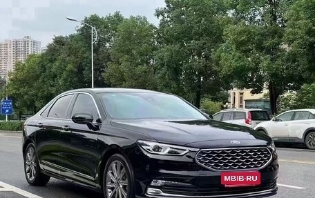 Ford Taurus VI рестайлинг, 2019 год, 2 710 000 рублей, 2 фотография