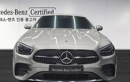 Mercedes-Benz E-Класс, 2020 год, 4 500 000 рублей, 3 фотография
