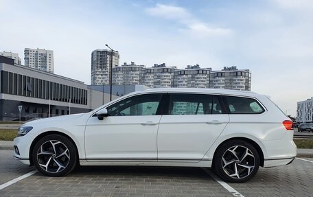 Volkswagen Passat B8 рестайлинг, 2020 год, 2 650 000 рублей, 5 фотография