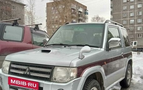 Mitsubishi Pajero Mini II, 2009 год, 885 000 рублей, 2 фотография