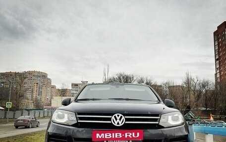 Volkswagen Touareg III, 2011 год, 2 475 000 рублей, 4 фотография