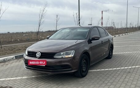 Volkswagen Jetta VI, 2015 год, 1 400 000 рублей, 2 фотография