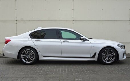 BMW 7 серия, 2017 год, 4 898 000 рублей, 5 фотография