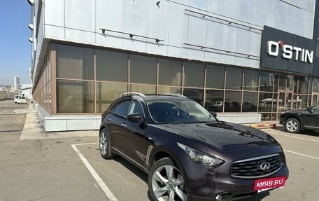 Infiniti FX II, 2011 год, 2 300 000 рублей, 2 фотография