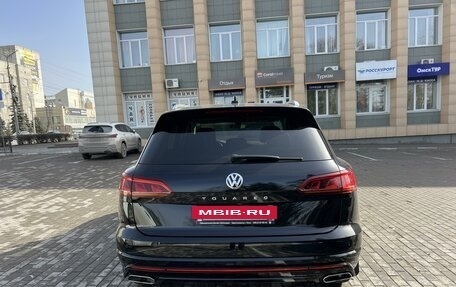 Volkswagen Touareg III, 2018 год, 5 700 000 рублей, 6 фотография