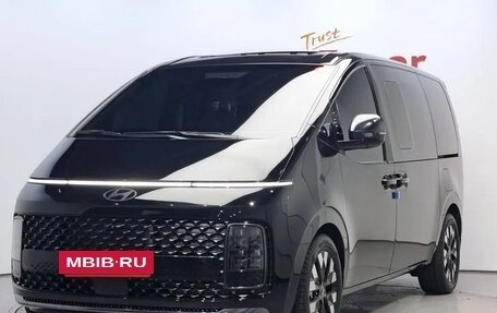 Hyundai Staria, 2021 год, 3 090 000 рублей, 3 фотография