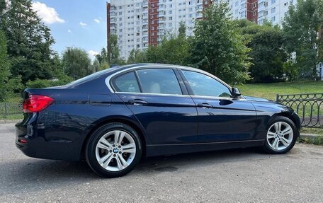 BMW 3 серия, 2016 год, 2 400 000 рублей, 3 фотография