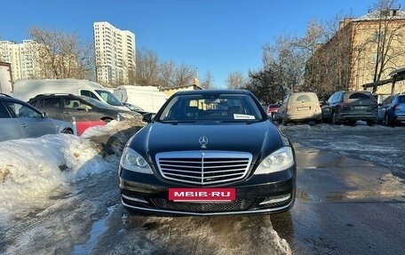 Mercedes-Benz S-Класс, 2011 год, 2 050 000 рублей, 3 фотография
