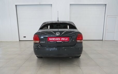 Volkswagen Polo VI (EU Market), 2012 год, 800 000 рублей, 4 фотография