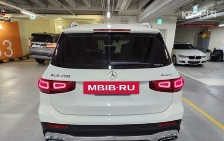 Mercedes-Benz GLB, 2021 год, 3 000 200 рублей, 5 фотография