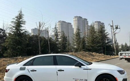 Audi A4, 2020 год, 2 450 000 рублей, 4 фотография