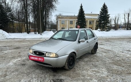 Ford Fiesta, 1998 год, 120 000 рублей, 3 фотография