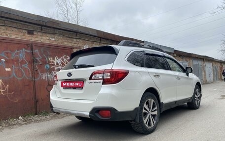 Subaru Outback IV рестайлинг, 2018 год, 3 700 000 рублей, 2 фотография