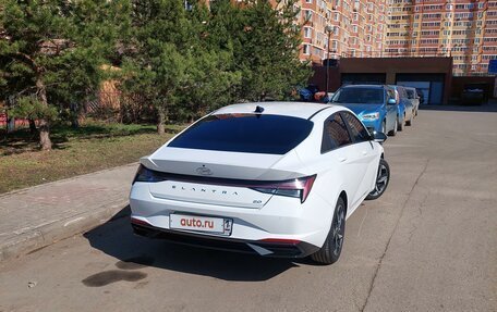 Hyundai Elantra, 2023 год, 3 549 000 рублей, 6 фотография