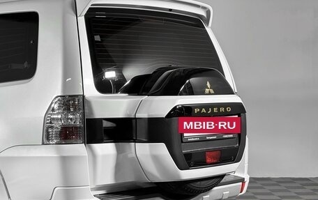 Mitsubishi Pajero IV, 2020 год, 4 130 000 рублей, 2 фотография