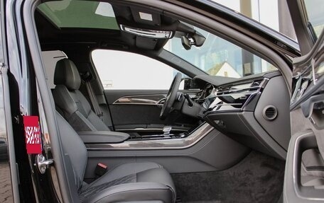 Audi A8, 2024 год, 11 000 000 рублей, 2 фотография