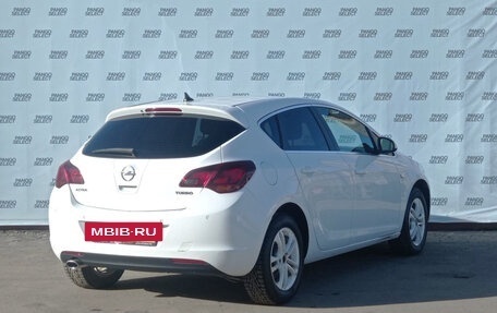 Opel Astra J, 2011 год, 739 000 рублей, 2 фотография