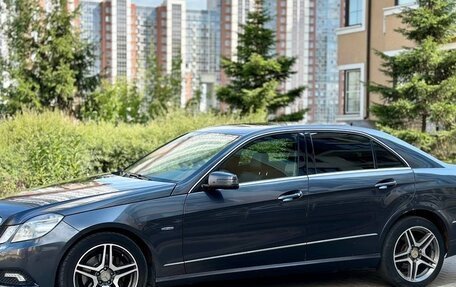 Mercedes-Benz E-Класс, 2010 год, 1 225 000 рублей, 3 фотография