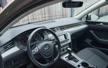 Volkswagen Passat B8 рестайлинг, 2016 год, 1 857 893 рублей, 6 фотография