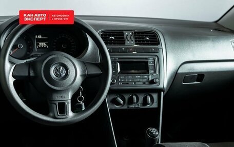 Volkswagen Polo VI (EU Market), 2015 год, 806 000 рублей, 4 фотография