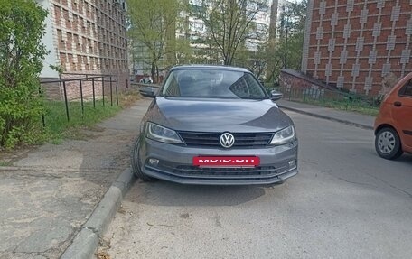 Volkswagen Jetta VI, 2015 год, 1 499 000 рублей, 2 фотография